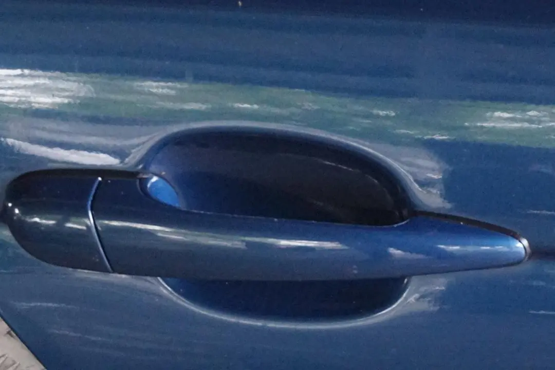 Reihe E46 Tür Hinten Rechts Topasblau Topas Blau Metallic - 896 für BMW 3 mit Teilenummer 7034154 BMW 3 Reihe E46 Tür Hinten Rechts Topasblau Topas Blau Metallic - 896 - SKU 7034154-TPB - Teilenummer 7034154