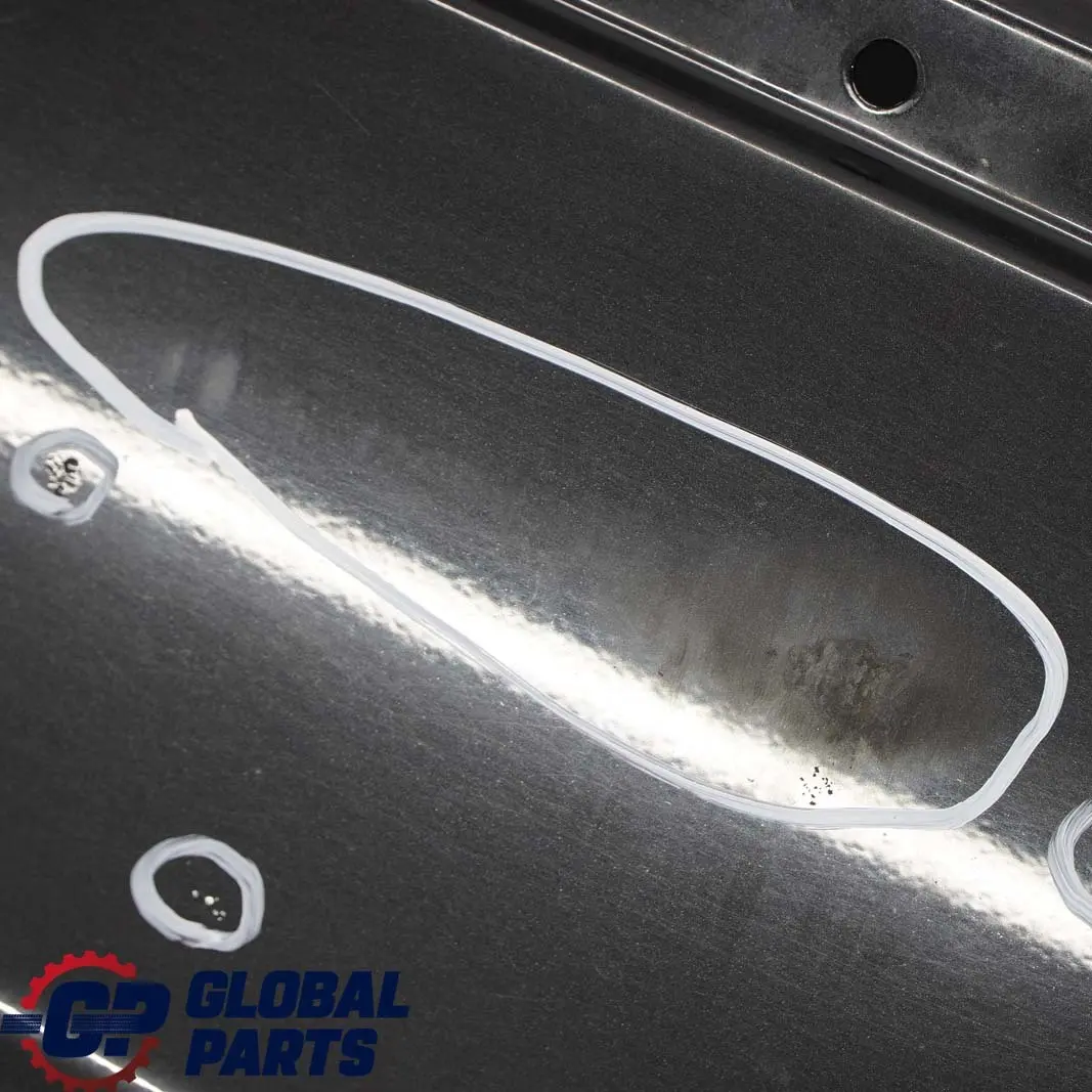 Reihe E46 Touring Tür Hinten Rechts Black Sapphire Schwarz - 475 für BMW 3 mit Teilenummer 7034156 BMW 3 Reihe E46 Touring Tür Hinten Rechts Black Sapphire Schwarz - 475 - SKU 7034156-BS - Teilenummer 7034156