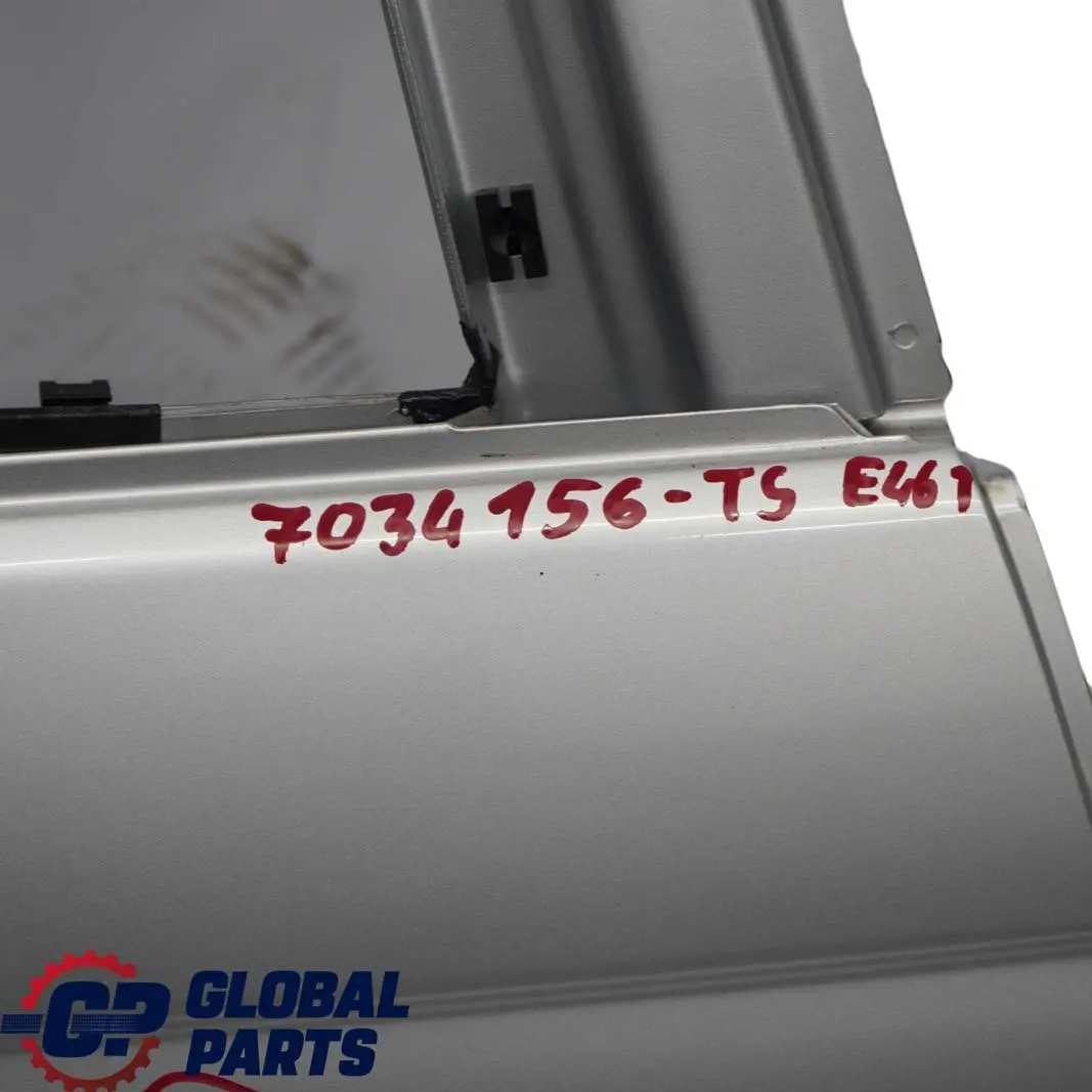 Puerta Trasera Derecha Titansilber Titan Silver - 354 para BMW E46 Touring con número de pieza 7034156 BMW E46 Touring Puerta Trasera Derecha Titansilber Titan Silver - 354 - SKU 7034156-TS - Número de pieza 7034156