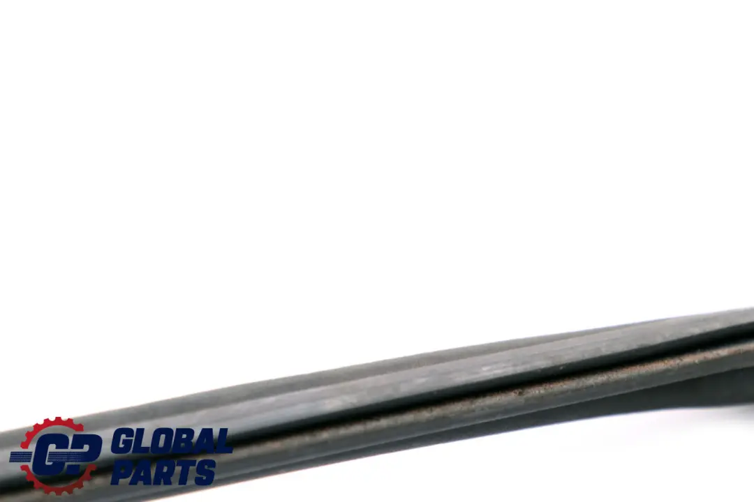 BMW E60 E61 Uszczelka maski klapy przód boczna - SKU 7034165 - Numer Części 51767034165