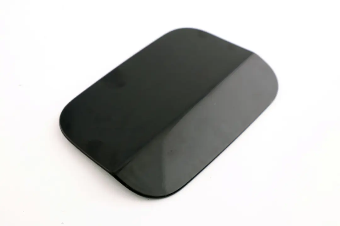 Fill In Flap Carbonschwarz Carbon Black to BMW 5 Series E60 E61 Fuel Cover with Part number 7034281 BMW 5 Series E60 E61 Fuel Cover Fill In Flap Carbonschwarz Carbon Black - SKU 7034281-CAR - Part number 7034281