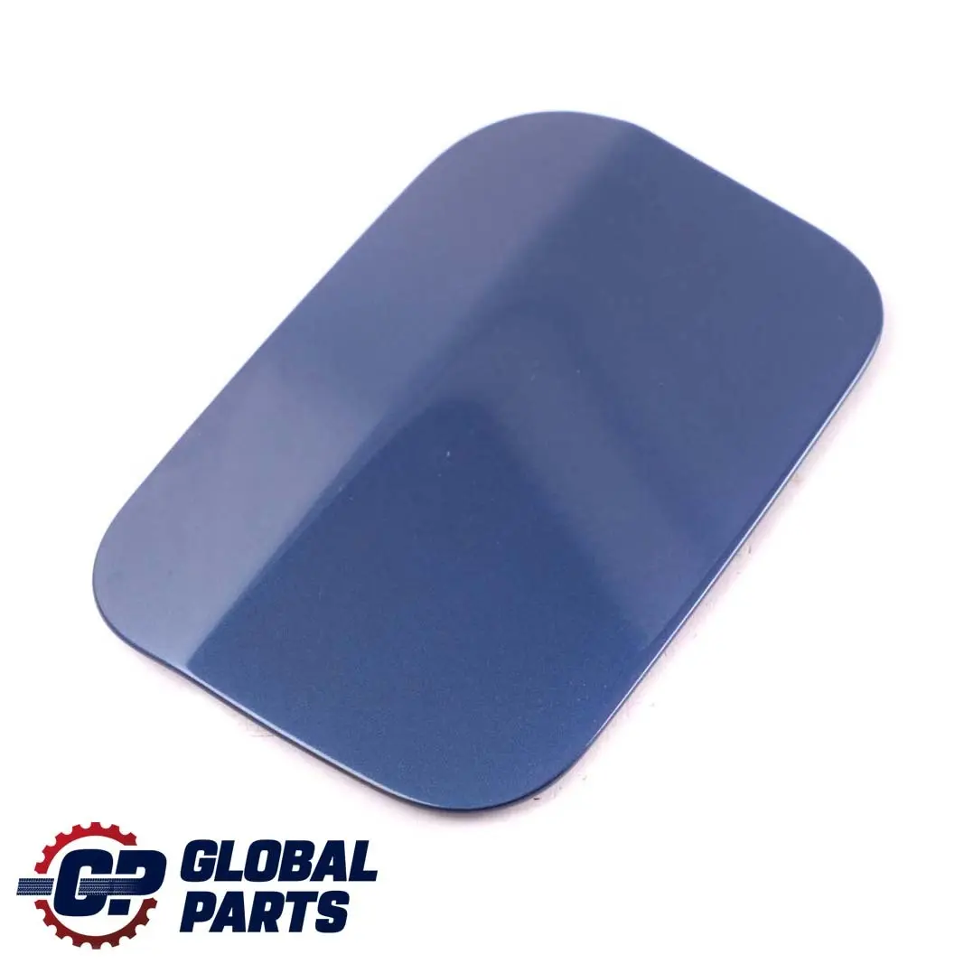 Kraftstoff Deckel Einfüllklappe Le Mans Blau Blau Metallic 381 für BMW E60 mit Teilenummer 7034281 BMW E60 Kraftstoff Deckel Einfüllklappe Le Mans Blau Blau Metallic 381 - SKU 7034281-LMB - Teilenummer 7034281