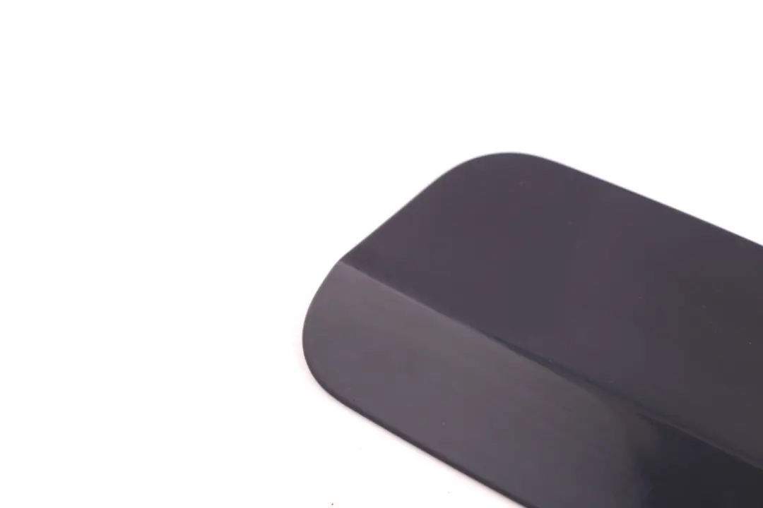 Relleno Cubierta Combustible Flap Monacoblau Metallic Monaco Azul para BMW E60 E61 con número de pieza 7034281 BMW E60 E61 Relleno Cubierta Combustible Flap Monacoblau Metallic Monaco Azul - SKU 7034281-MB - Número de pieza 7034281