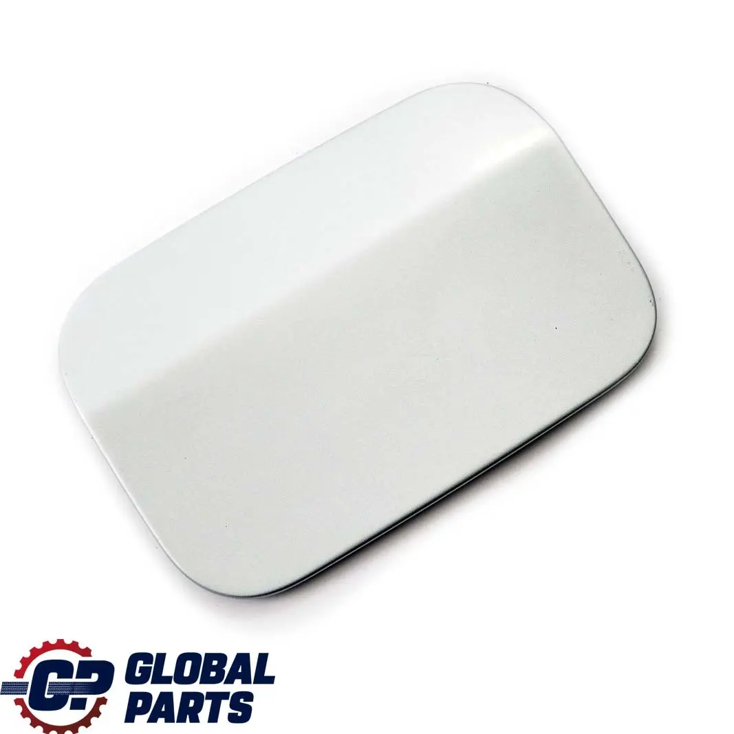 Tapa De llenado De combustible Flap Silver Silverstone Metallic - A29 para BMW E60 M5 con número de pieza 7034281 BMW E60 M5 Tapa De llenado De combustible Flap Silver Silverstone Metallic - A29 - SKU 7034281-SIL - Número de pieza 7034281