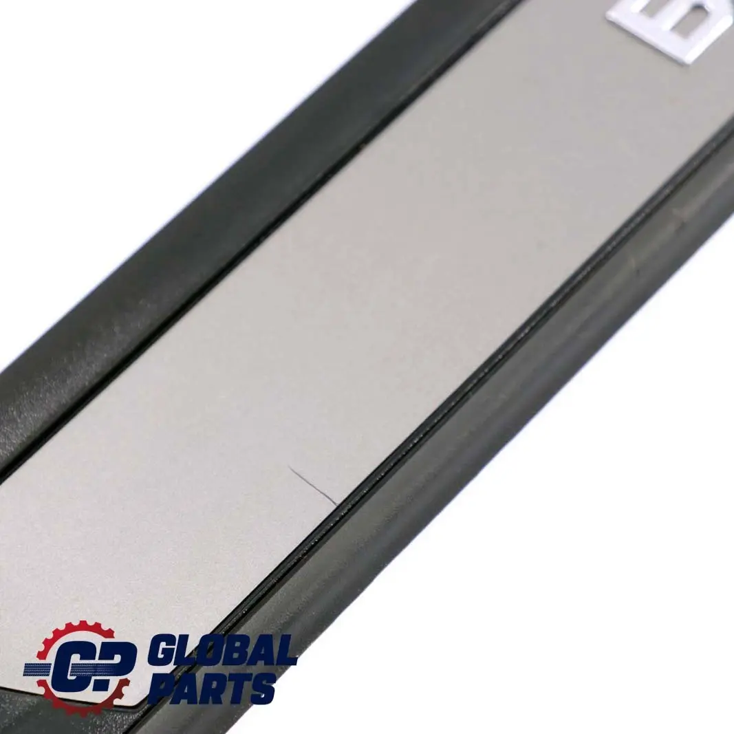 BMW 5 er E60 E61 LCI 2 Blende Einstieg Vorn Links Schwarz 5147 - SKU 7034303-2 - Teilenummer 7034303