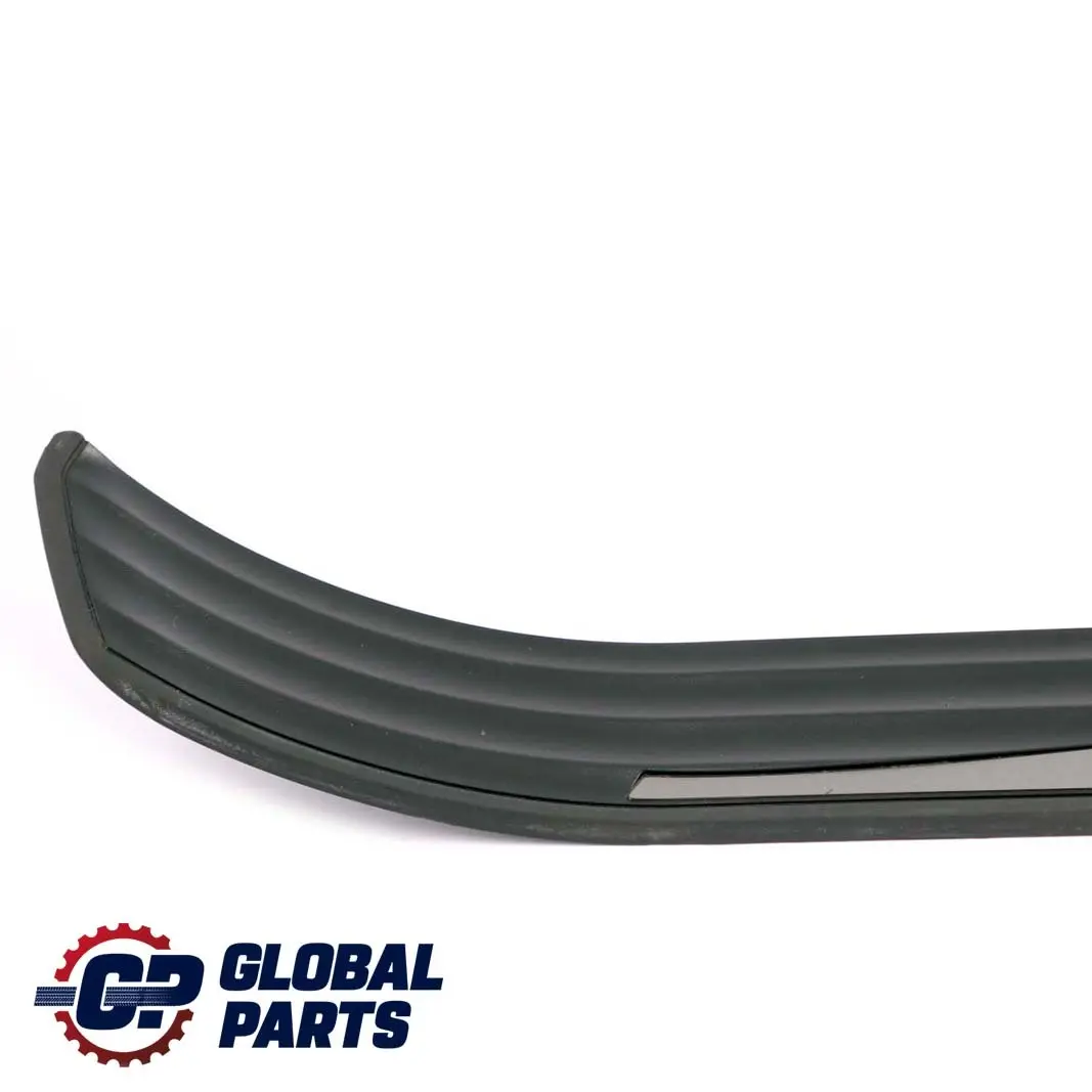 BMW 5 E60 E61 Couverture Entree Avant Droite Noir - SKU 7034304-1 - Numéro de pièce 7034304
