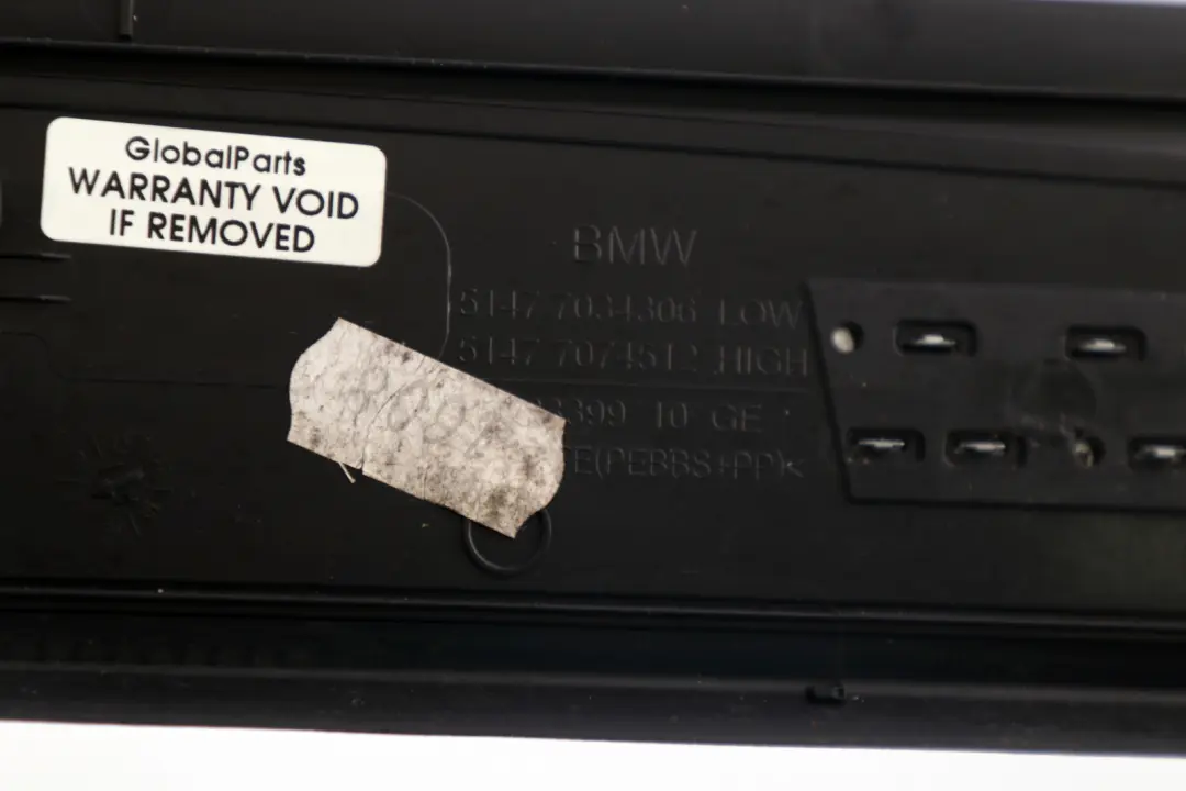 Trasera Derecha Entrada Kick Puerta Sill Tapa Ribete para BMW E60 E61 con número de pieza 7034306 BMW E60 E61 Trasera Derecha Entrada Kick Puerta Sill Tapa Ribete - SKU 7034306 - Número de pieza 7034306