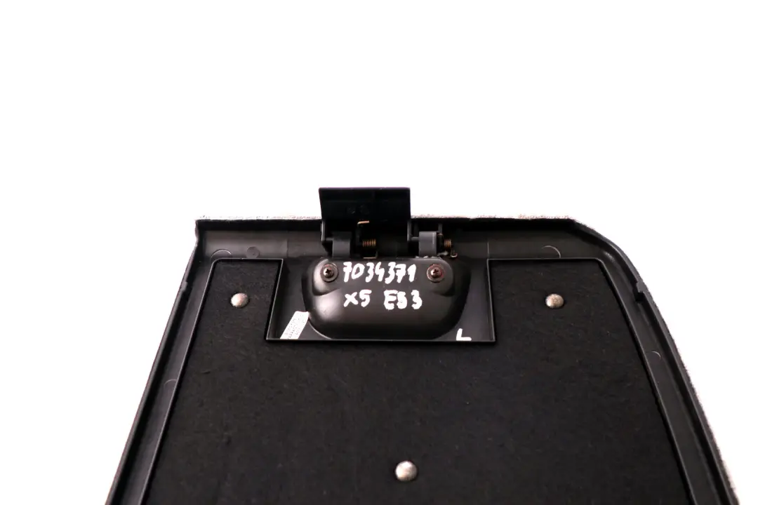 Kofferraum Deckel Innen Seiten Verkleidung Abdeckung Grau Links für BMW X5 E53 mit Teilenummer 7034371 BMW X5 E53 Kofferraum Deckel Innen Seiten Verkleidung Abdeckung Grau Links - SKU 7034371 - Teilenummer 7034371