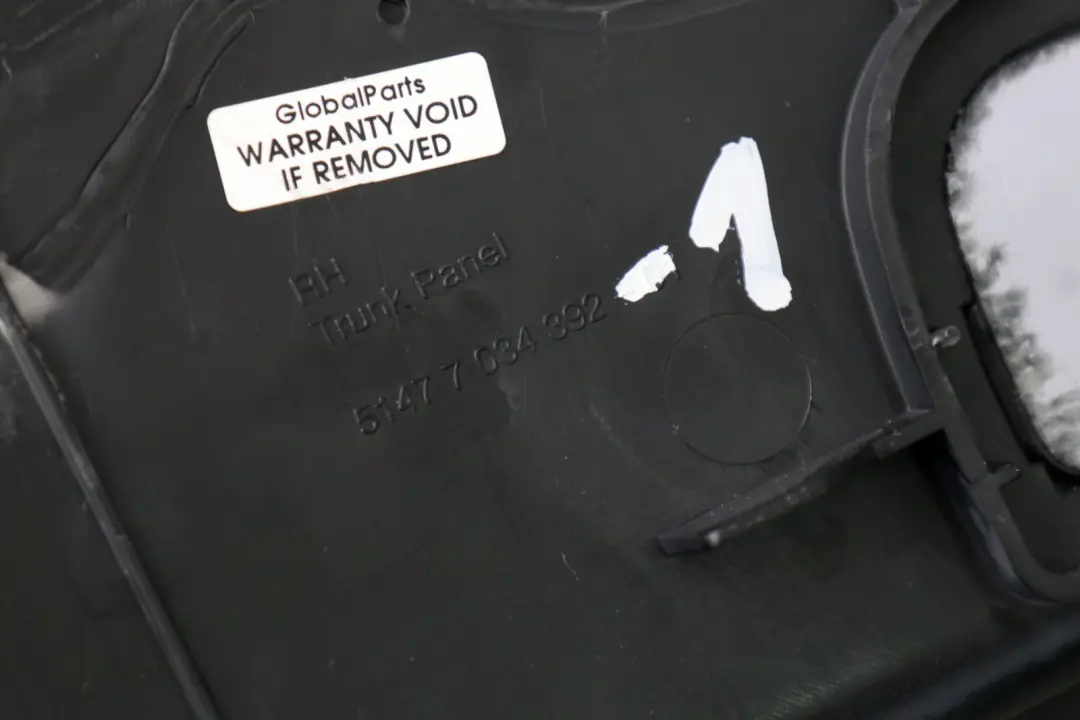 Gepäckraum Abdeckung Verkleidung Rechts Grau für BMW X5 E53 mit Teilenummer 7034392 BMW X5 E53 Gepäckraum Abdeckung Verkleidung Rechts Grau - SKU 7034392-1 - Teilenummer 7034392