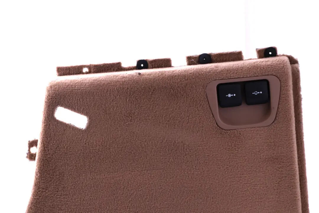 Verkleidung Mittenkonsole vorne links Hellbeige 2 für BMW X5 Series E53 mit Teilenummer 7034396 BMW X5 Series E53 Verkleidung Mittenkonsole vorne links Hellbeige 2 - SKU 7034396-1 - Teilenummer 7034396