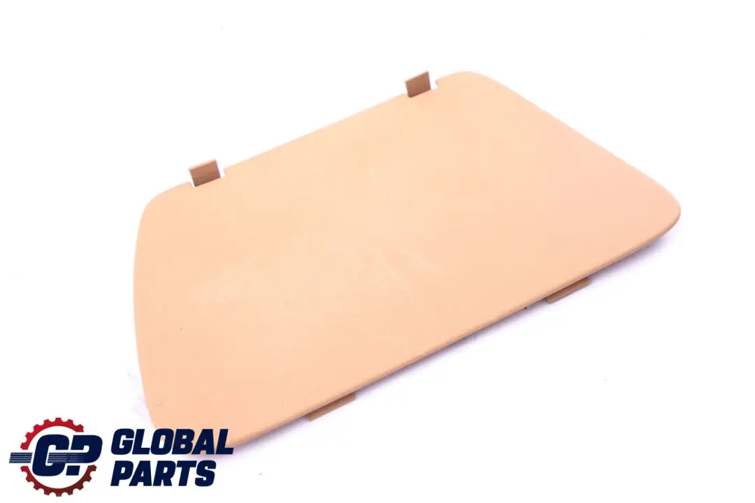 Tapa Panel Lateral Bota Izquierda Cordoba Beige para Mini Cooper R50 R53 con número de pieza 7034429 Mini Cooper R50 R53 Tapa Panel Lateral Bota Izquierda Cordoba Beige - SKU 7034429 - Número de pieza 7034429