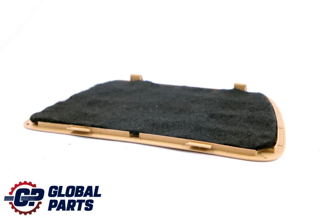 Tapa Panel Lateral Bota Izquierda Cordoba Beige para Mini Cooper R50 R53 con número de pieza 7034429 Mini Cooper R50 R53 Tapa Panel Lateral Bota Izquierda Cordoba Beige - SKU 7034429 - Número de pieza 7034429