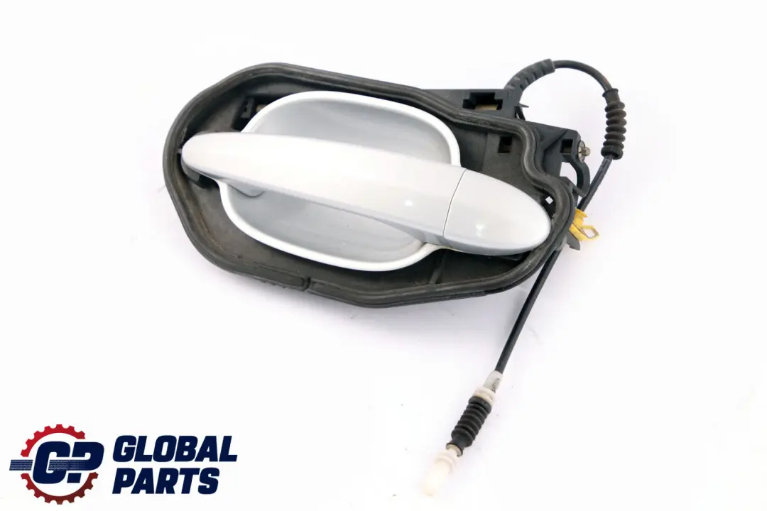 £BMW 5 Series E60 E61 Complete Front Left Grab Handle N/S Titansilber Silver 354 to with Part number 7034469 £BMW 5 Series E60 E61 Complete Front Left Grab Handle N/S Titansilber Silver 354 - SKU rhd-7034469-TS - Part number 7034469