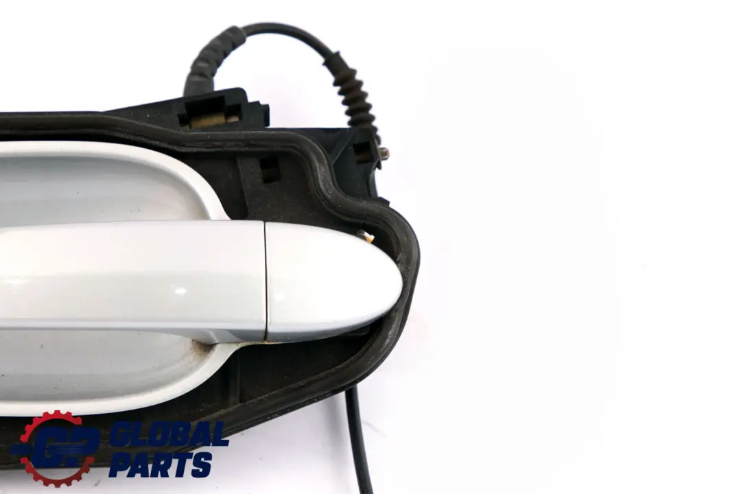 £BMW 5 Series E60 E61 Complete Front Left Grab Handle N/S Titansilber Silver 354 to with Part number 7034469 £BMW 5 Series E60 E61 Complete Front Left Grab Handle N/S Titansilber Silver 354 - SKU rhd-7034469-TS - Part number 7034469