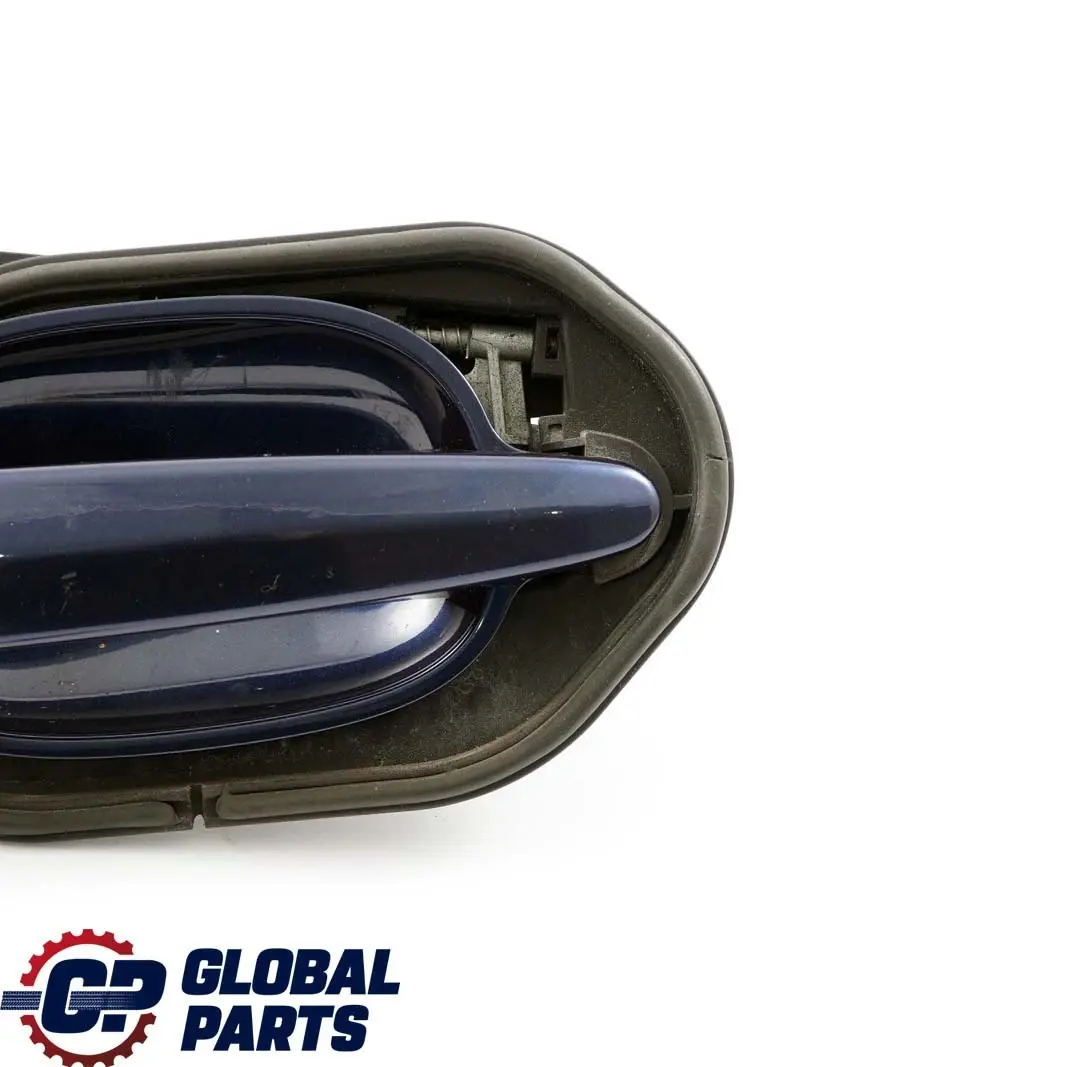 Griffbügel Hinten Rechts Tiefseeblau Metallic A76 für BMW 5 Series E60 E61 mit Teilenummer 7034571 BMW 5 Series E60 E61 Griffbügel Hinten Rechts Tiefseeblau Metallic A76 - SKU 7034571-DSB - Teilenummer 7034571