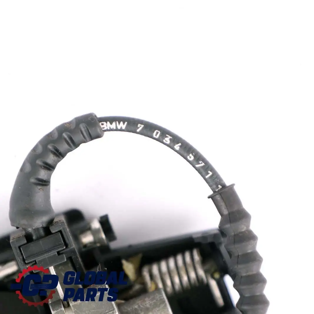 Complete Rear Right Grab Handle O/S Orientblau Orient Blue to BMW 5 Series E60 E61 with Part number 7034571 BMW 5 Series E60 E61 Complete Rear Right Grab Handle O/S Orientblau Orient Blue - SKU 7034571-OB - Part number 7034571