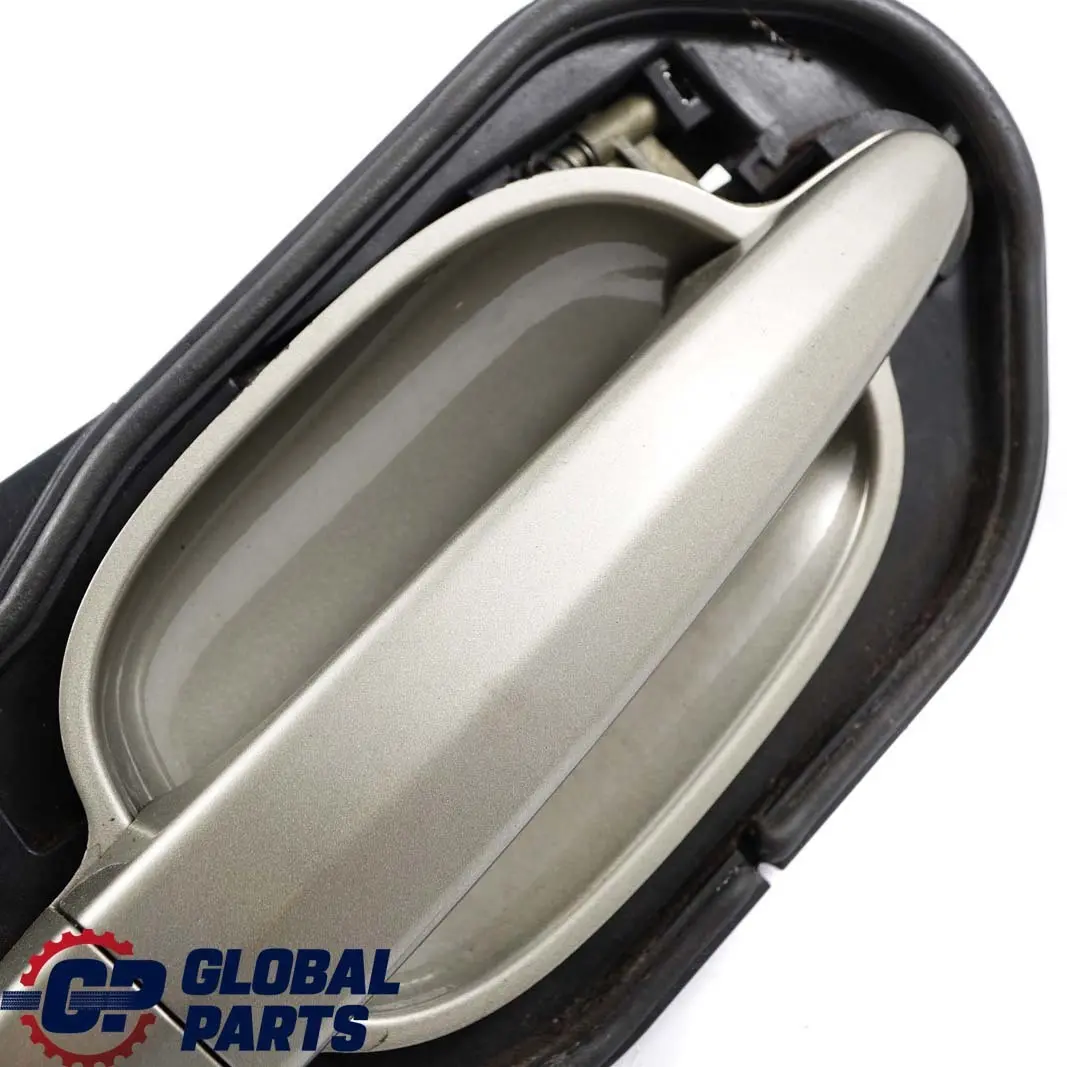 Complete Rear Right Grab Handle O/S Olivin Metallic 349 to BMW 5 Series E60 E61 with Part number 7034571 BMW 5 Series E60 E61 Complete Rear Right Grab Handle O/S Olivin Metallic 349 - SKU 7034571-OLI - Part number 7034571