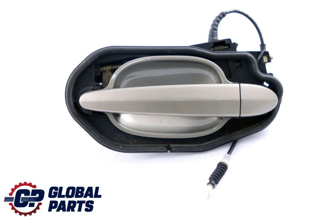 Complete Rear Left Grab Handle N/S Olivin Metallic 349 to BMW 5 Series E60 E61 with Part number 7034571 BMW 5 Series E60 E61 Complete Rear Left Grab Handle N/S Olivin Metallic 349 - SKU 7034571-OLI1 - Part number 7034571