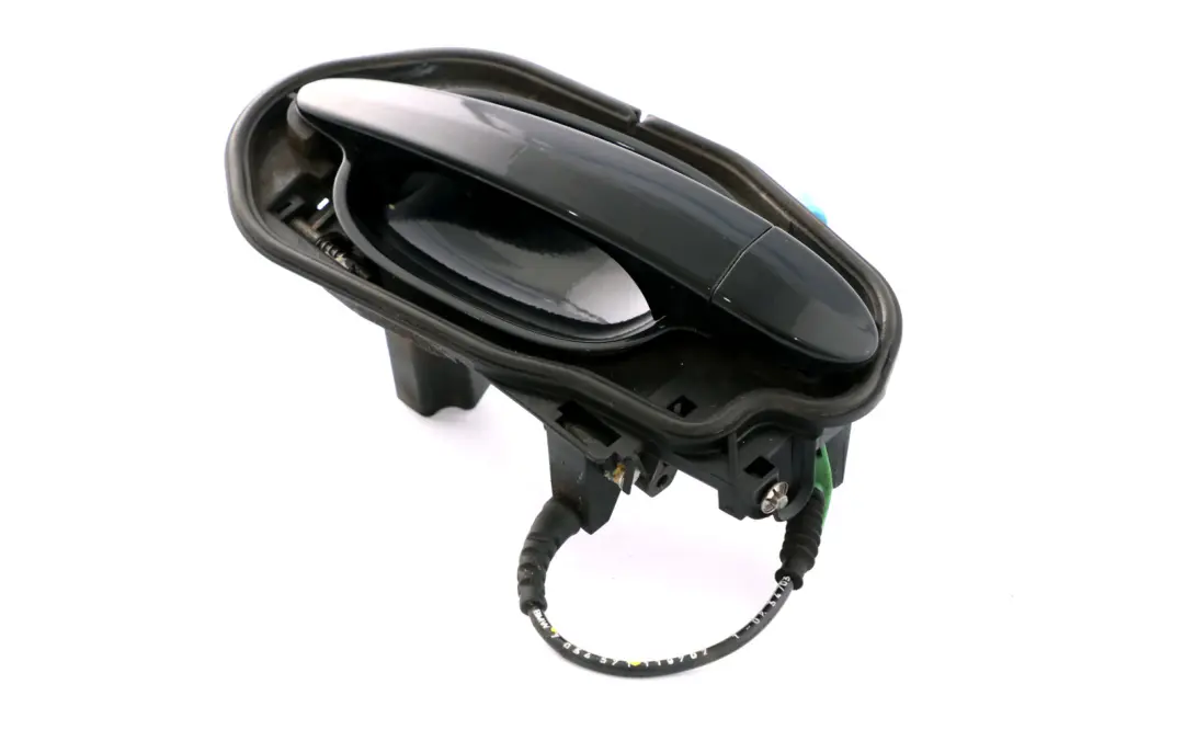 BMW E60 E61 Complete Rear Right Grab Handle O/S Schwarz 2 Black 668 - SKU 7034571-SCH1 - Part number 7034571