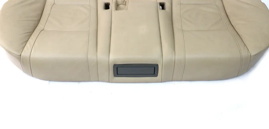 Crema Beige Pelle Interno Sedile Posteriore Panchina Base Divano per BMW Serie 7 E65 con numero di parte 7035021 BMW Serie 7 E65 Crema Beige Pelle Interno Sedile Posteriore Panchina Base Divano - SKU 7035021 - Numero di parte 7035021