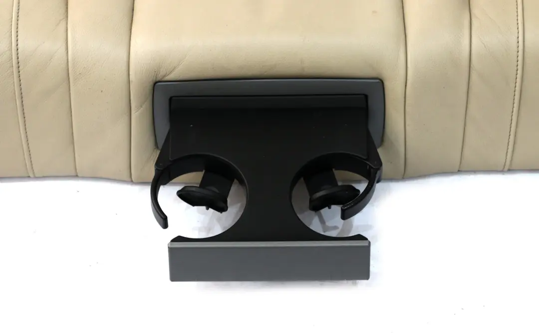 BMW Serie 7 E65 Crema Beige Interior de cuero Asiento Trasero Banco Base Sofá - SKU 7035021 - Número de pieza 7035021