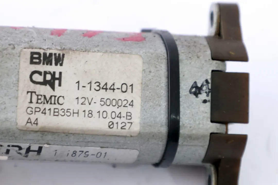 Moteur reglage l'angle des sieges avant 1-1344-01 pour BMW E46 E64 E93 à propos du numéro de pièce 7036012 BMW E46 E64 E93 Moteur reglage l'angle des sieges avant 1-1344-01 - SKU 7036012 - Numéro de pièce 7036012