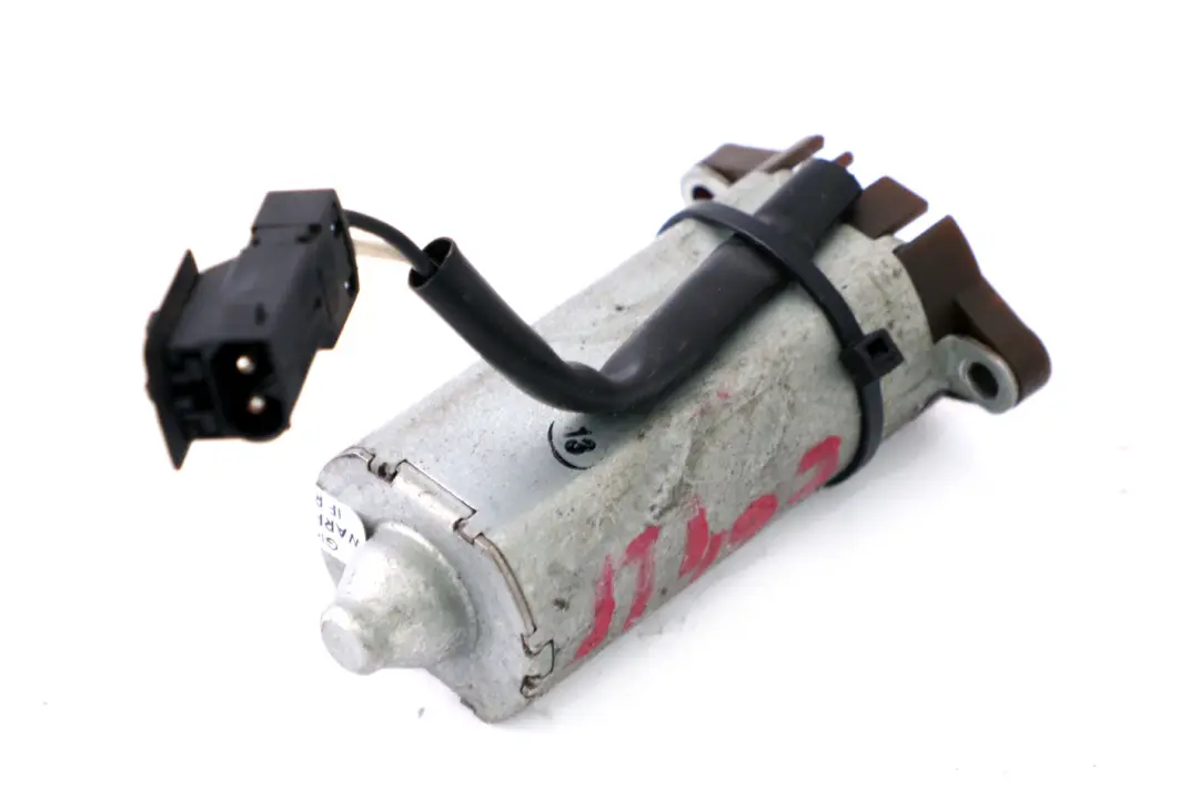 Reihe E46 E64 E93 Motor Lehnenverstellung Vordersitz 1-1344-01 für BMW 3 6 mit Teilenummer 7036012 BMW 3 6 Reihe E46 E64 E93 Motor Lehnenverstellung Vordersitz 1-1344-01 - SKU 7036012 - Teilenummer 7036012