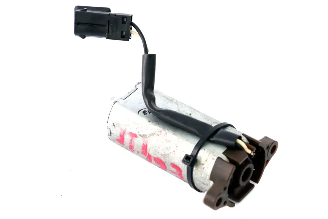 Moteur reglage l'angle des sieges avant 1-1344-01 pour BMW E46 E64 E93 à propos du numéro de pièce 7036012 BMW E46 E64 E93 Moteur reglage l'angle des sieges avant 1-1344-01 - SKU 7036012 - Numéro de pièce 7036012