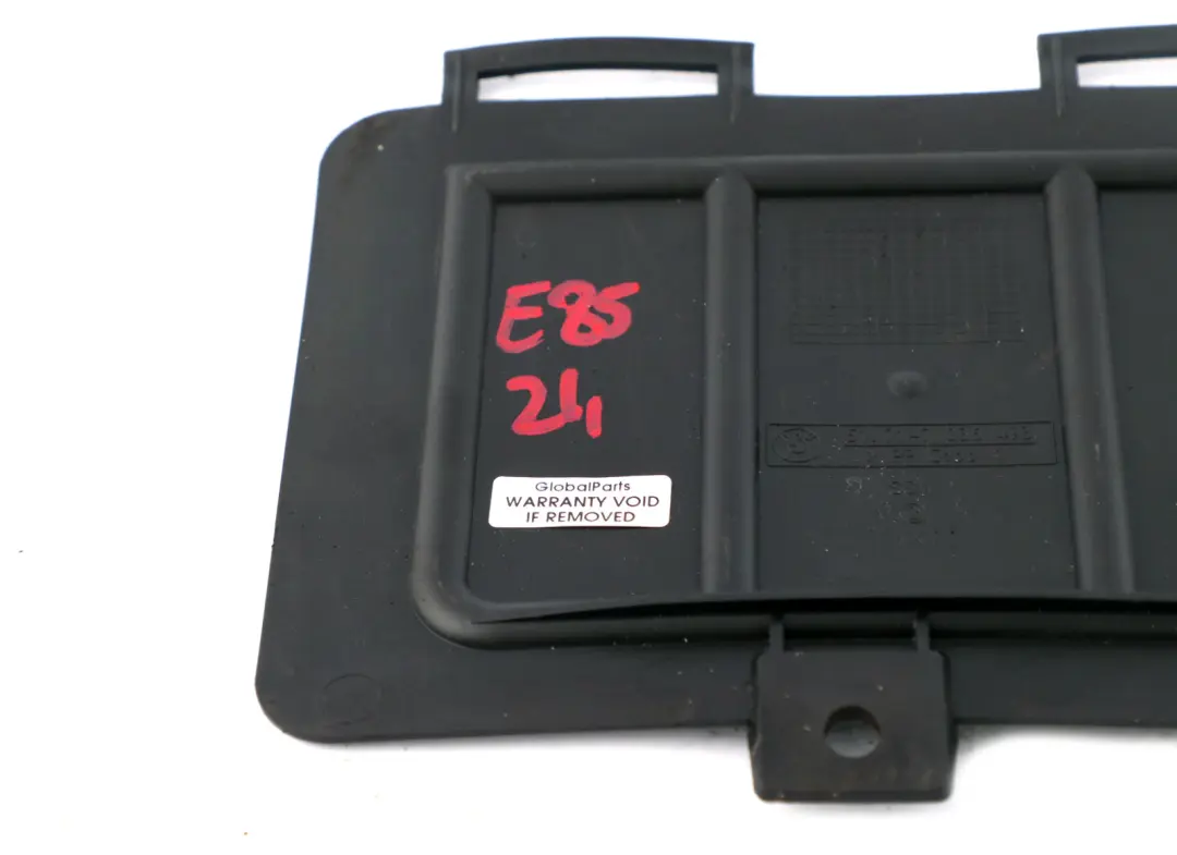 Piastra di rinforzo Isolamento Corpo Copertura per BMW E46 Z4 E85 E86 con numero di parte 7199687 BMW E46 Z4 E85 E86 Piastra di rinforzo Isolamento Corpo Copertura - SKU 7036493 - Numero di parte 7199687