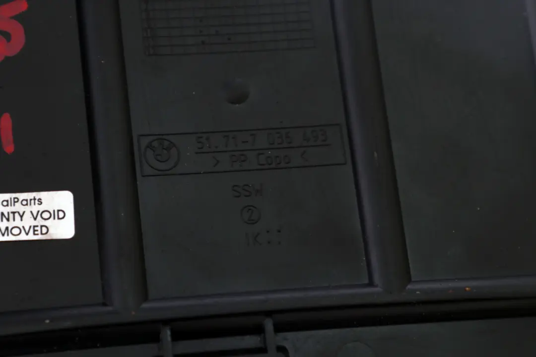 Deckel Versteifung für BMW 3 Z4 er E46 E85 E86 mit Teilenummer 7199687 BMW 3 Z4 er E46 E85 E86 Deckel Versteifung - SKU 7036493 - Teilenummer 7199687