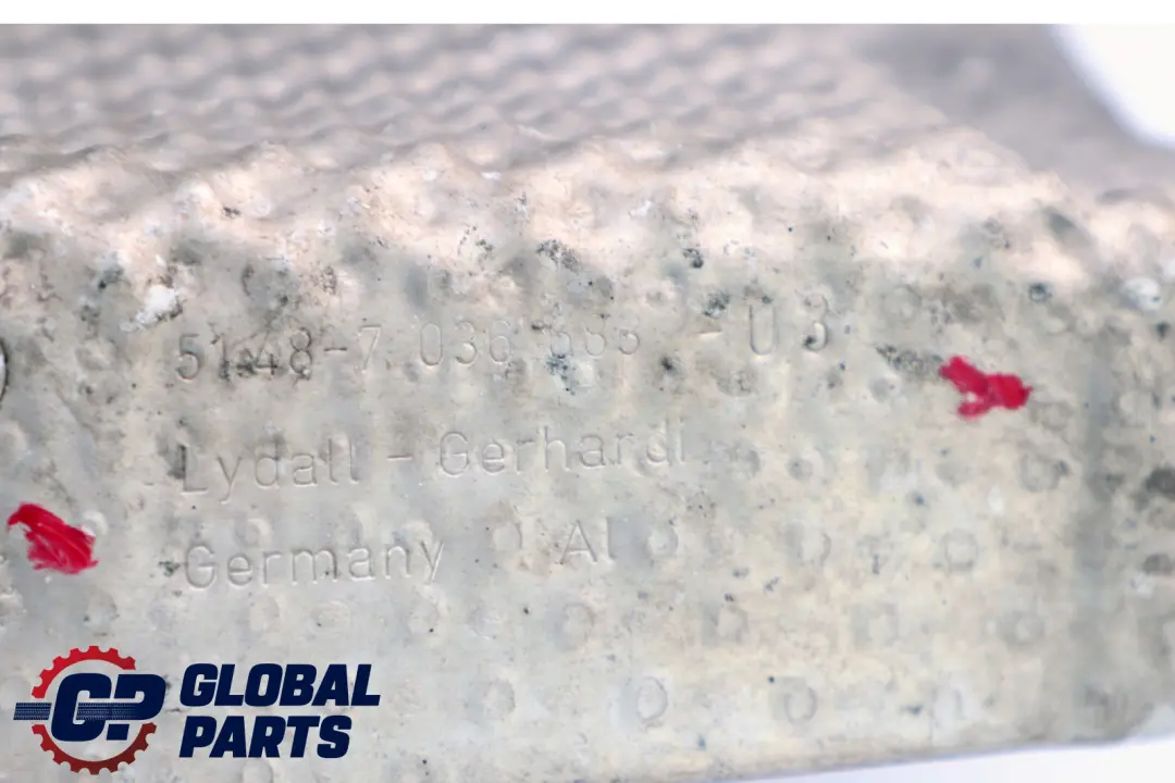 Isolation Thermique Tunnel Reservoir 5148 pour BMW E66 E67 à propos du numéro de pièce 7036683 BMW E66 E67 Isolation Thermique Tunnel Reservoir 5148 - SKU 7036683 - Numéro de pièce 7036683