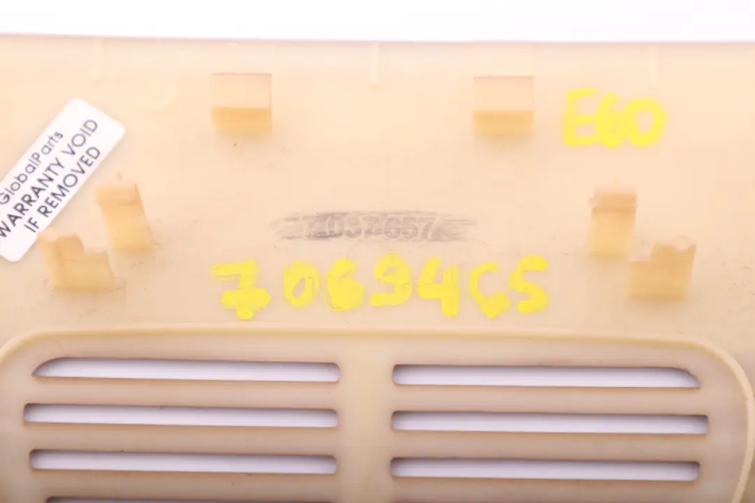 Alarma Antirrobo Ultrasonica Techo Cubierta Delantera Beige para BMW E60 E61 con número de pieza 7037657 BMW E60 E61 Alarma Antirrobo Ultrasonica Techo Cubierta Delantera Beige - SKU 7037657-1 - Número de pieza 7037657