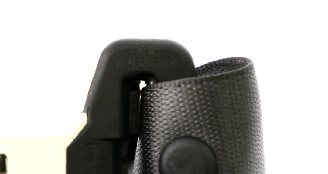 BMW 7 Series E65 E66 Rear Center Upper Seat Belt Basaltgrau - SKU 7037829 - Part number 7037829