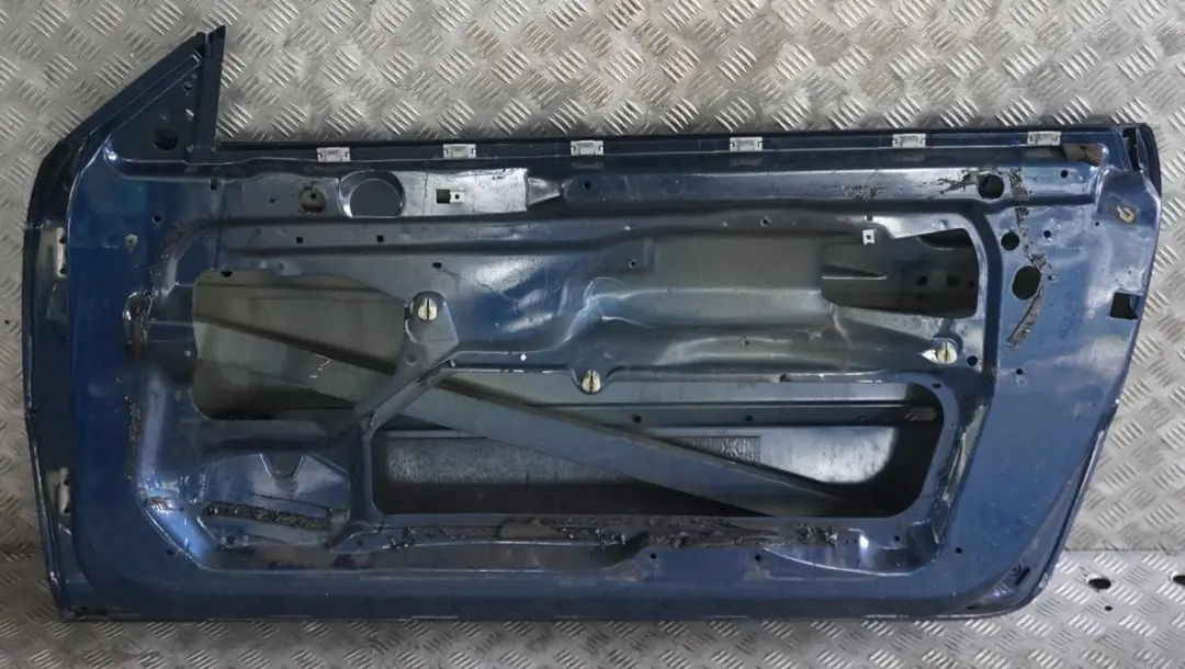 Door Front Right O/S Mysticblau Blue Metallic - A07 to BMW 3 E46 Coupe Convertible with Part number 7038092 BMW 3 E46 Coupe Convertible Door Front Right O/S Mysticblau Blue Metallic - A07 - SKU 7038092-MYS - Part number 7038092
