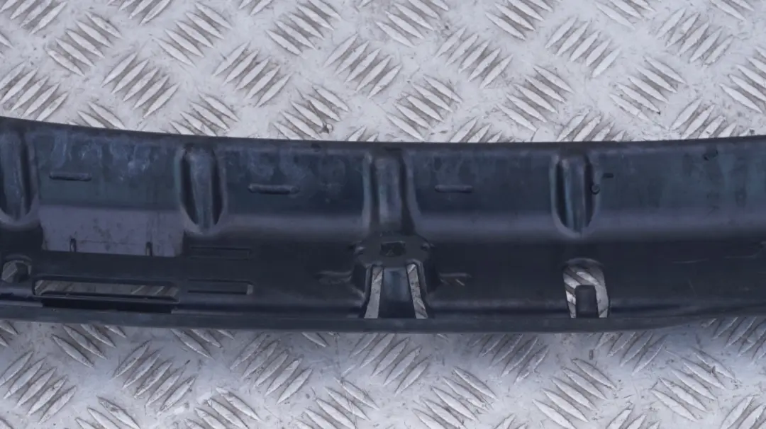 BMW E63 E64 Paraurti Posteriore Supporto Staffa Trim - SKU 7038195 - Numero di parte 7038195