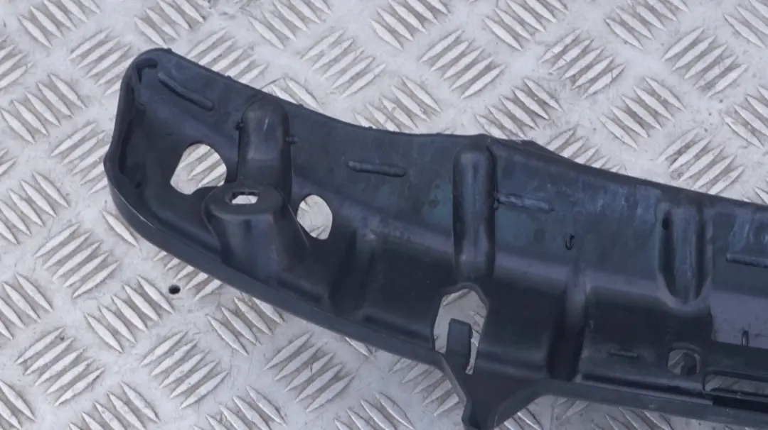 BMW E63 E64 Paraurti Posteriore Supporto Staffa Trim - SKU 7038195 - Numero di parte 7038195