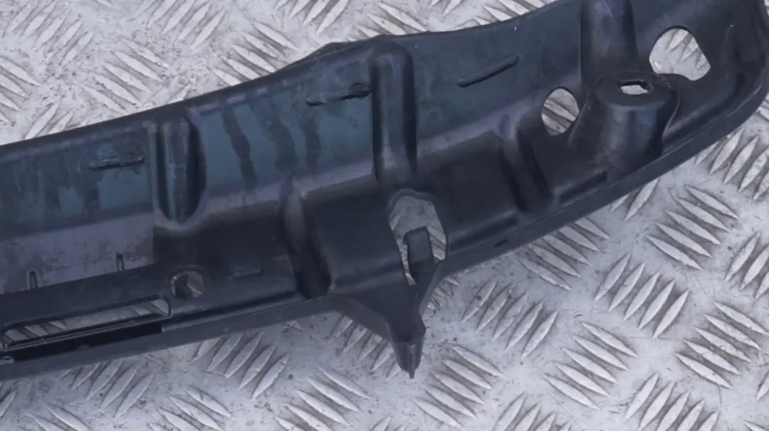 BMW E63 E64 Paraurti Posteriore Supporto Staffa Trim - SKU 7038195 - Numero di parte 7038195