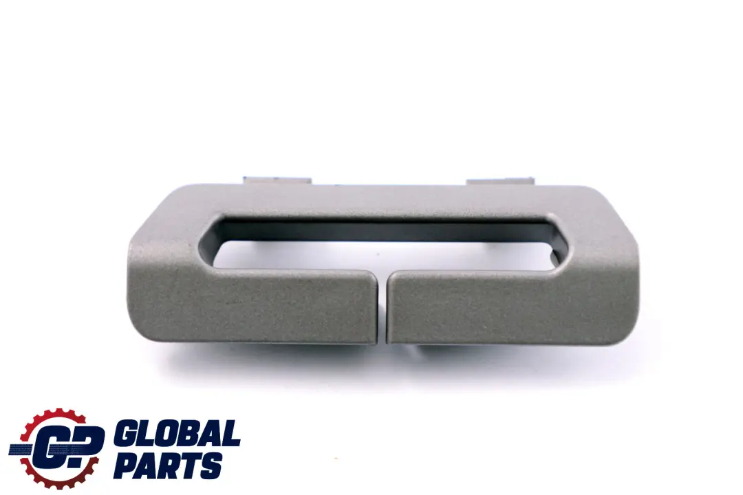 Hinten Blende Gurtaustritt Grau für BMW 7 er E65 E66 mit Teilenummer 7049501 BMW 7 er E65 E66 Hinten Blende Gurtaustritt Grau - SKU 7038235 - Teilenummer 7049501