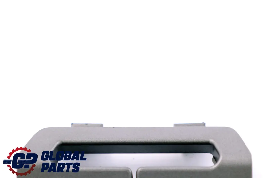 BMW E65 E66 Arriere Couverture Gurtaustritt Gris - SKU 7038235 - Numéro de pièce 7049501