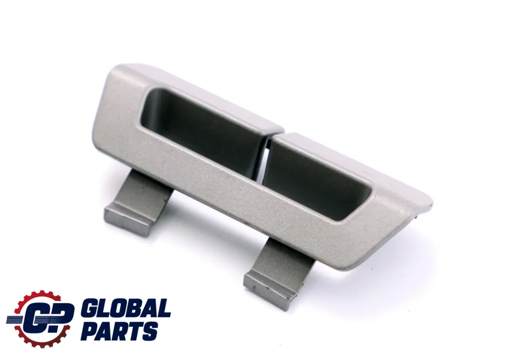 BMW E65 E66 Trasero Asiento Central Rectractor Hebilla Cinturon Embellecedor - SKU 7038235 - Número de pieza 7049501