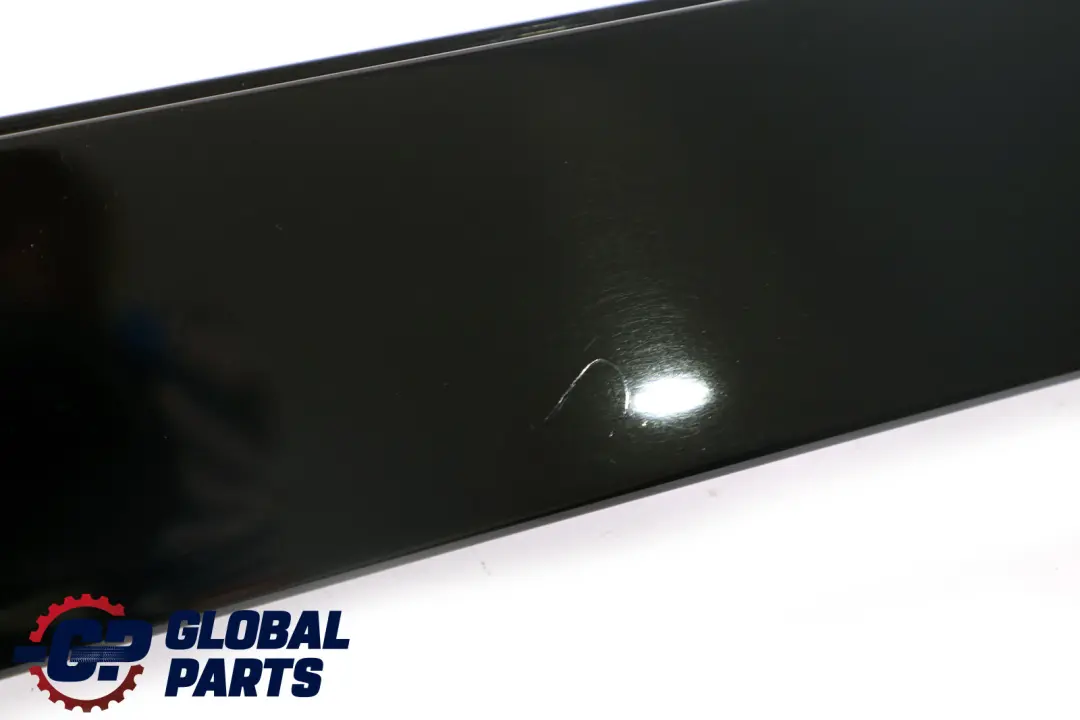 Delantero Izquierdo Columna Puerta B Pilar Cubierta Trim Glanzschwarz para BMW X5 E53 con número de pieza 7038359 BMW X5 E53 Delantero Izquierdo Columna Puerta B Pilar Cubierta Trim Glanzschwarz - SKU 7038359 - Número de pieza 7038359