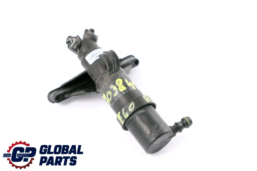 High Pressure Nozzle Washer Pump Headlight Right O/S to BMW E60 E61 with Part number 7038416 BMW E60 E61 High Pressure Nozzle Washer Pump Headlight Right O/S - SKU 7038416 - Part number 7038416