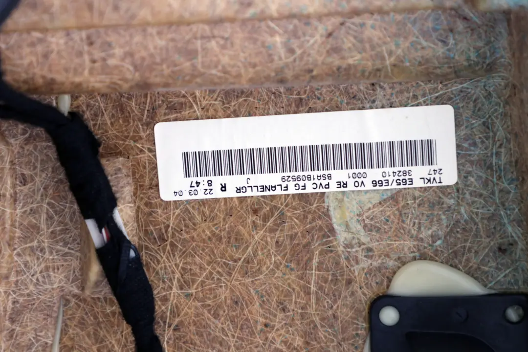 Türverkleidung Leder vorne rechts Flanellgrau Grau für BMW 7 er E65 E66 mit Teilenummer 7038494 BMW 7 er E65 E66 Türverkleidung Leder vorne rechts Flanellgrau Grau - SKU 7038494-1 - Teilenummer 7038494