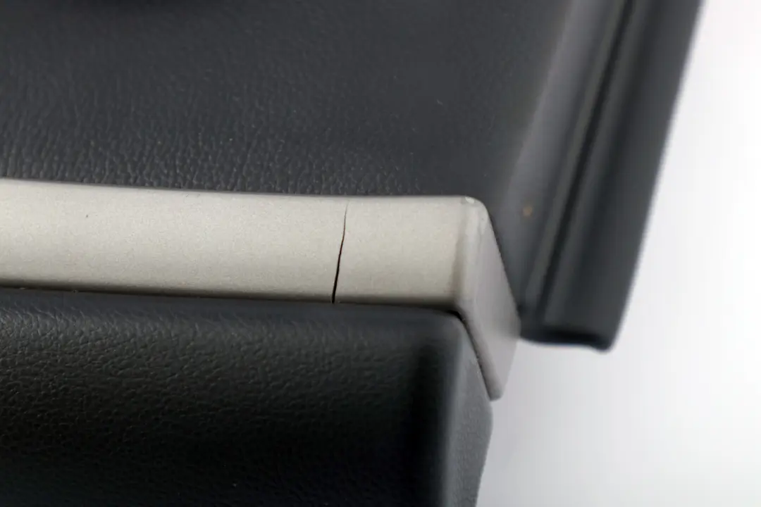 Right O/S Door Card Lining Trim Panel Black Leather to BMW 7 E65 Rear with Part number 7038708 BMW 7 E65 Rear Right O/S Door Card Lining Trim Panel Black Leather - SKU 7038708 - Part number 7038708