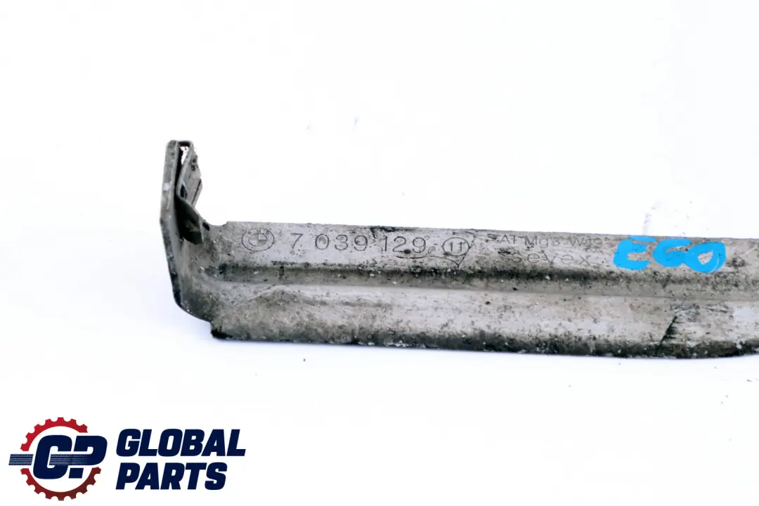 BMW E60 E61 E63 E64 Uchwyt Osłony Termicznej Lewy - SKU 7039129 - Numer Części 7039129
