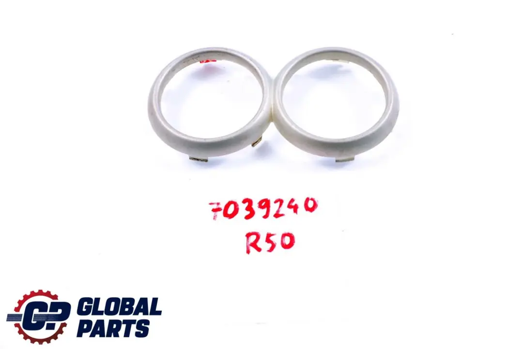 Trim Panel Dashboard Dash Drink Holder Cover pour Mini Cooper One R50 R52 R53 à propos du numéro de pièce 7039240 Mini Cooper One R50 R52 R53 Trim Panel Dashboard Dash Drink Holder Cover - SKU 7039240 - Numéro de pièce 7039240