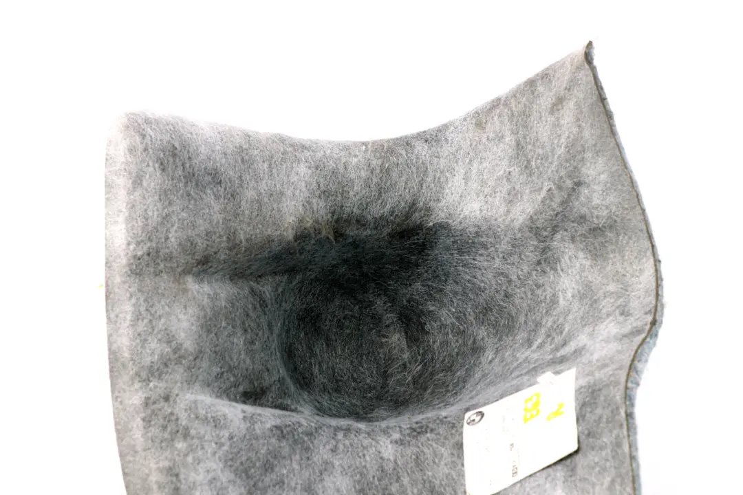 E63N LCI Insonorizzazione bagagliaio Alloggiamento ruota destra per BMW E63 con numero di parte 7039252 BMW E63 E63N LCI Insonorizzazione bagagliaio Alloggiamento ruota destra - SKU 7039252 - Numero di parte 7039252