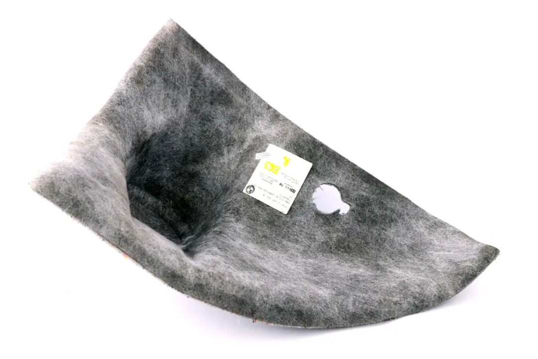 Obudowa Boczek Bagażnika Prawy do BMW E63 o numerze 7039252 BMW E63 Obudowa Boczek Bagażnika Prawy - SKU 7039252 - Numer Części 7039252