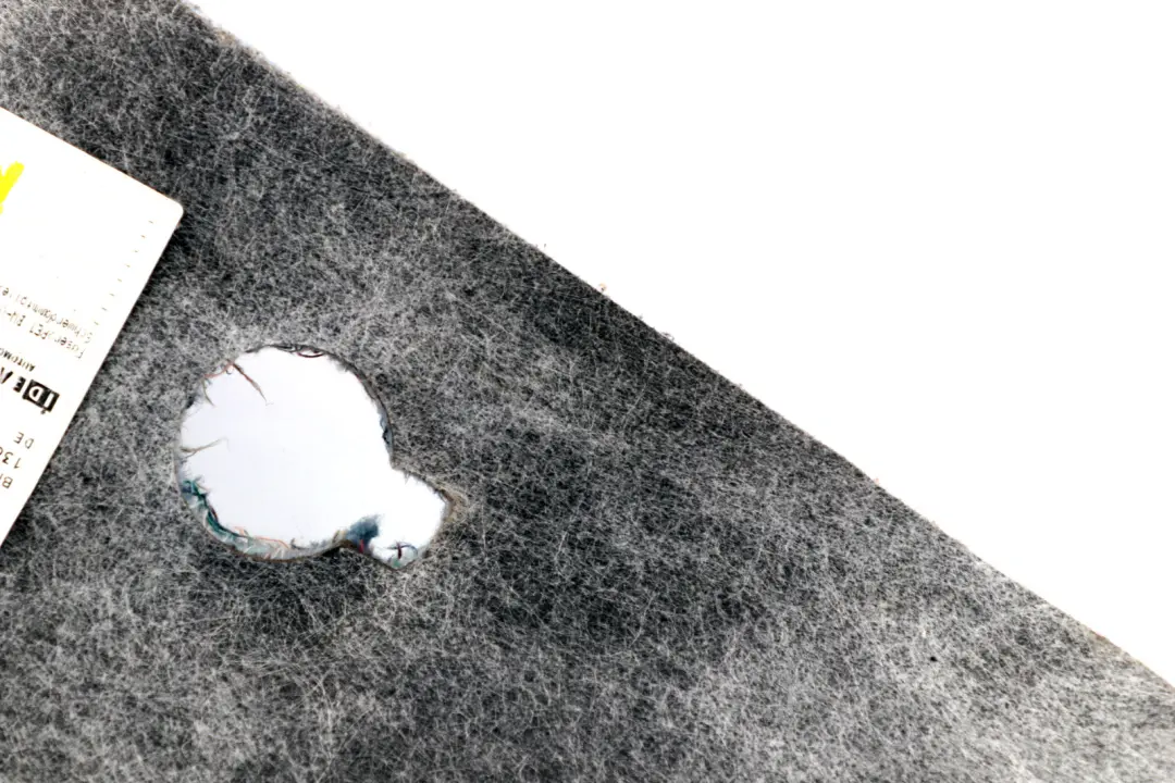 E63N LCI Insonorización Maletero Derecho para BMW Serie 6 E63 con número de pieza 7039252 BMW Serie 6 E63 E63N LCI Insonorización Maletero Derecho - SKU 7039252 - Número de pieza 7039252