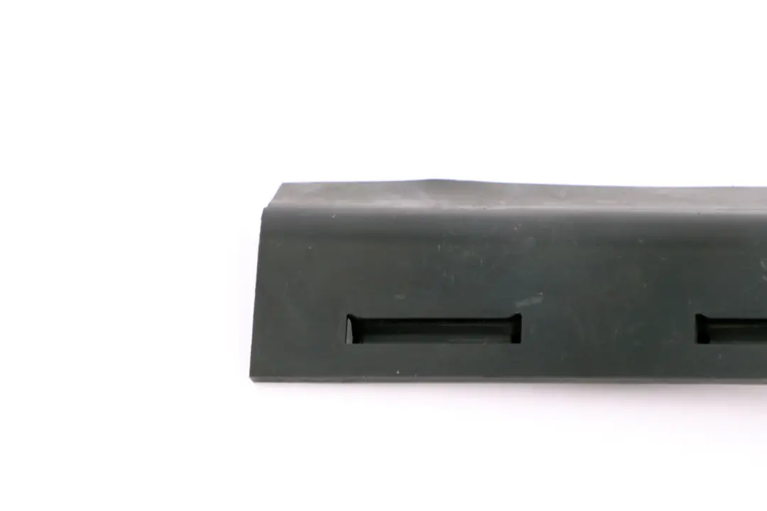 Motore Chiusura Ermetica SX per BMW Z4 E85 E86 con numero di parte 7039673 BMW Z4 E85 E86 Motore Chiusura Ermetica SX - SKU 7039673 - Numero di parte 7039673